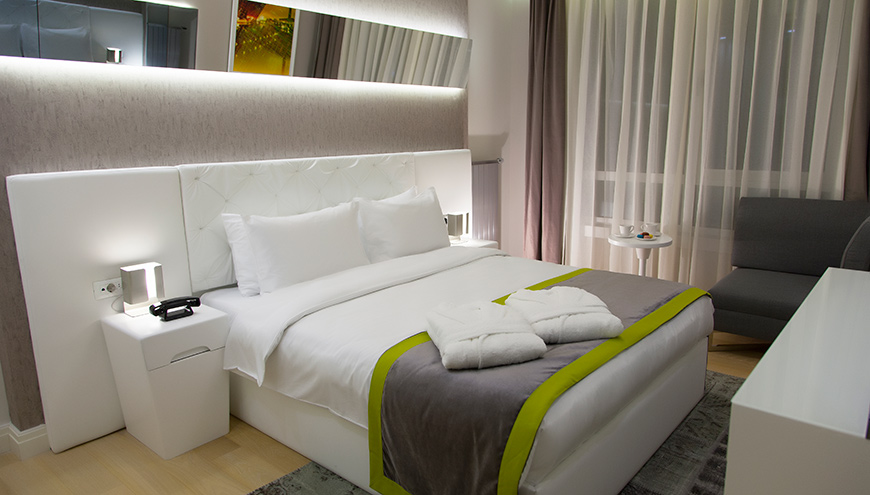 Leos Residences